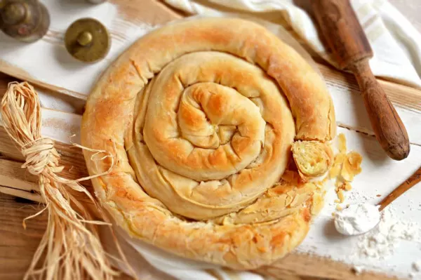 Болгарская баница с мясом
